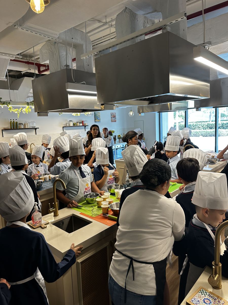 Full kitchen session in action